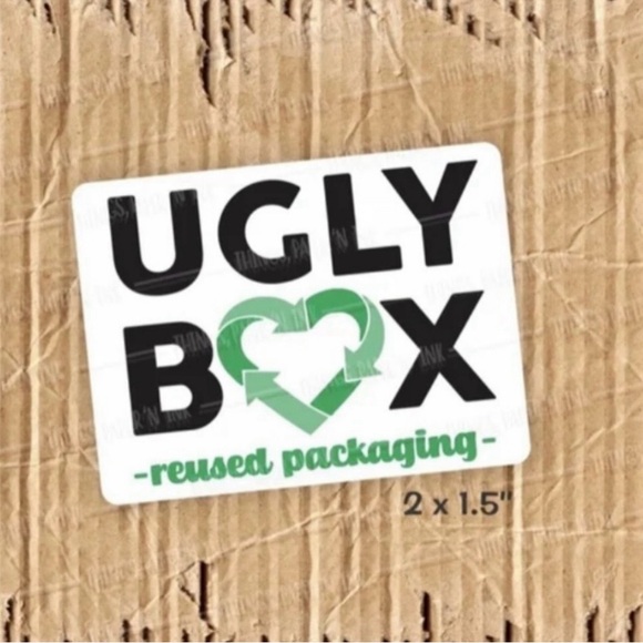 Elf Enamel pin. “Omg! Santa! I know him!” - Picture 5 of 5